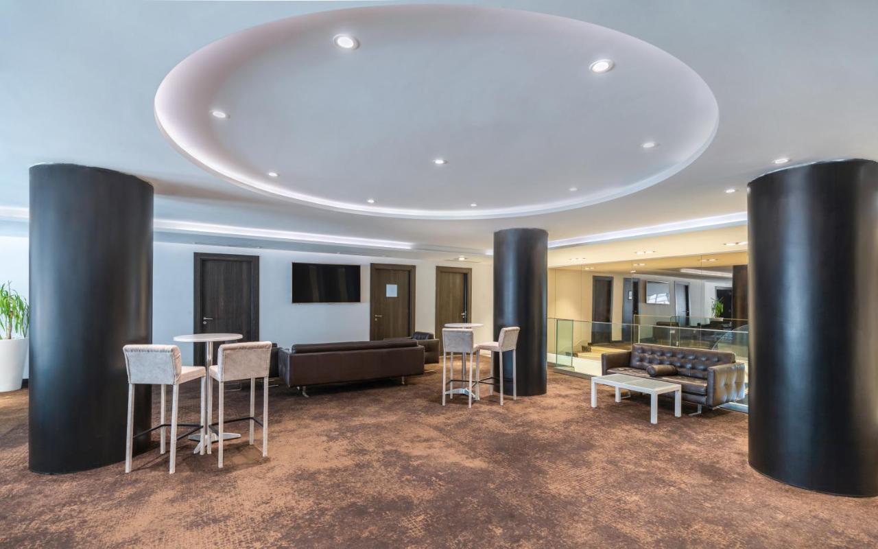 فنادق موفنبيك سفاكس صفاقس‎ المظهر الخارجي الصورة The lounge at the airport