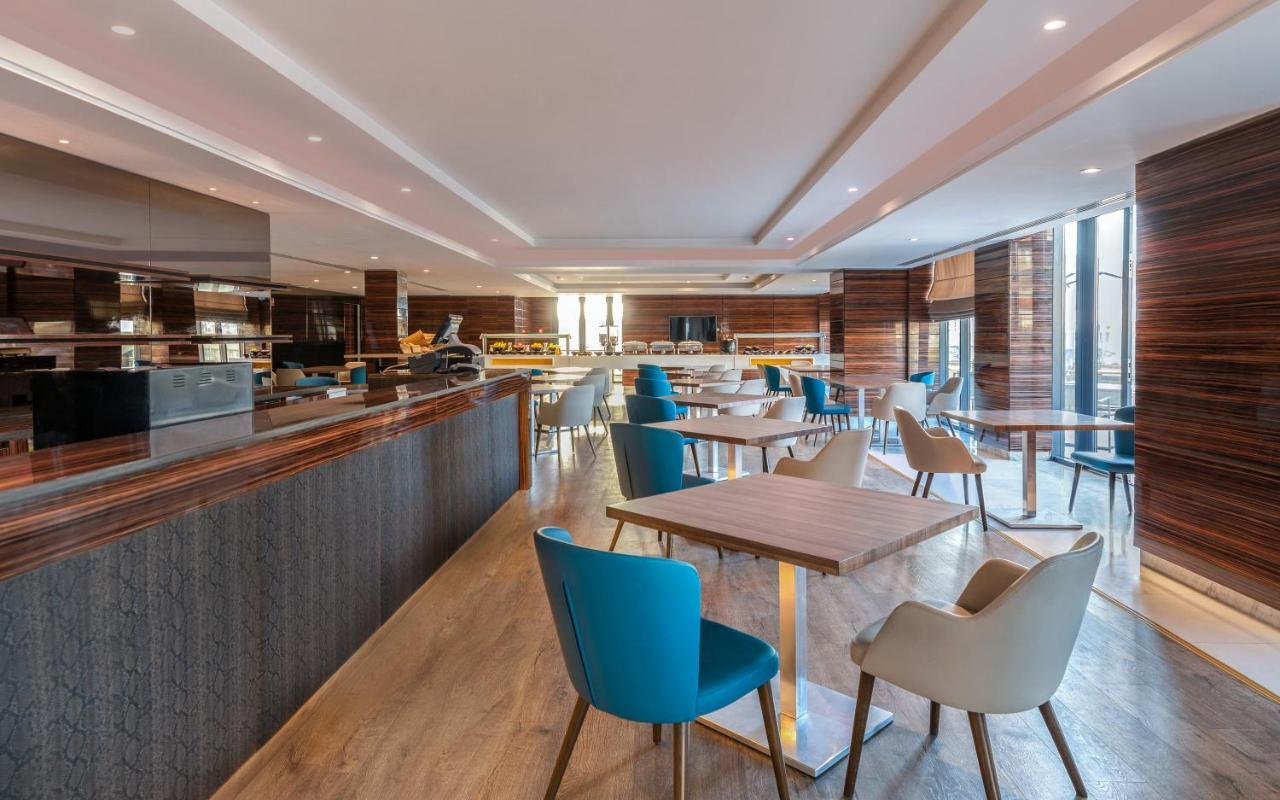 فنادق موفنبيك سفاكس صفاقس‎ المظهر الخارجي الصورة The lounge at the airport
