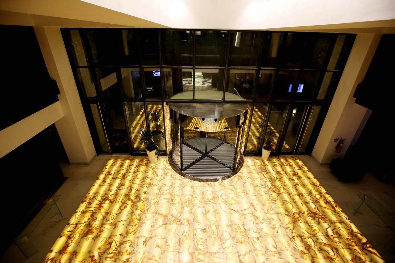فنادق موفنبيك سفاكس صفاقس‎ المظهر الخارجي الصورة The lobby of the hotel