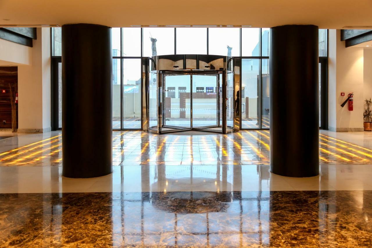 فنادق موفنبيك سفاكس صفاقس‎ المظهر الخارجي الصورة Entrance to the hotel